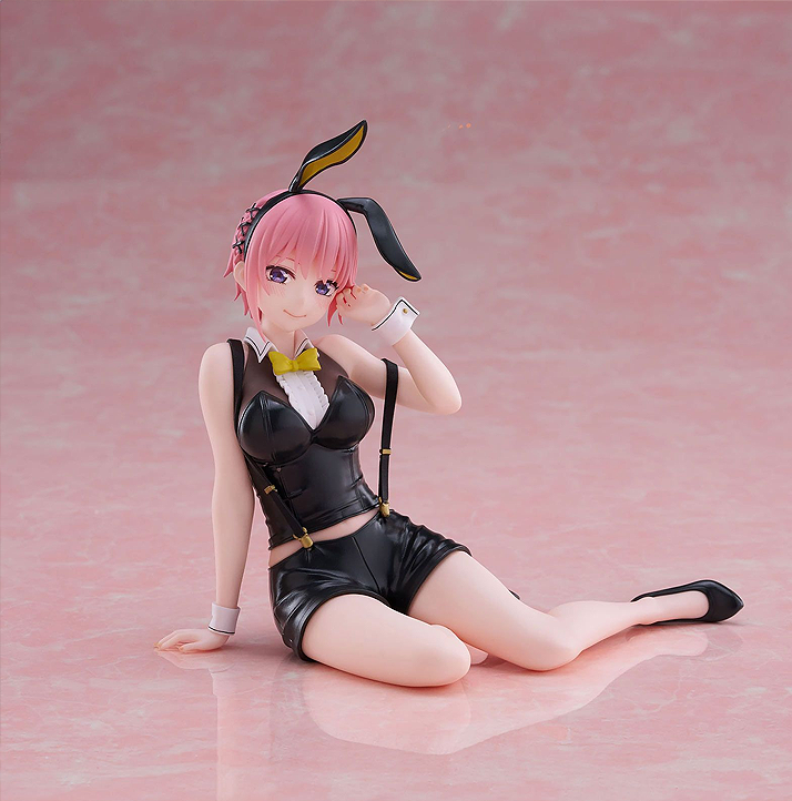 The Quintessential Quintuplets Desktop Cute Ichika Nakano (Bunny Ver.) Figure