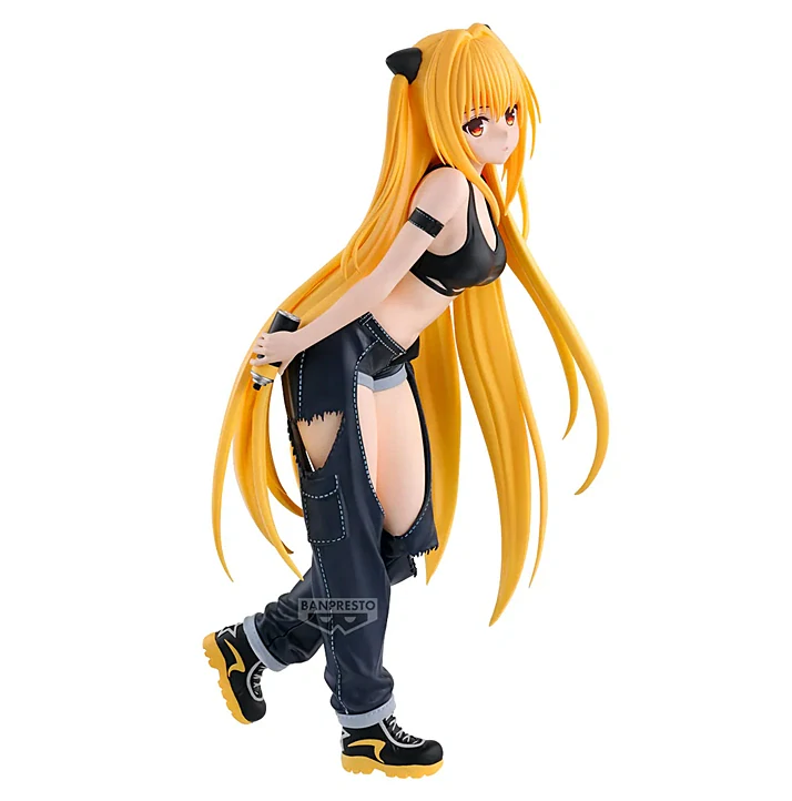 To Love-Ru Darkness Golden Darkness Street Ver. Figure