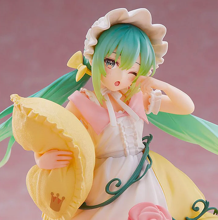 Vocaloid Hatsune Miku (Sleeping Beauty) Wonderland Figure